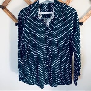 Foxcroft  Size 16 Fitted Button Down Shirt